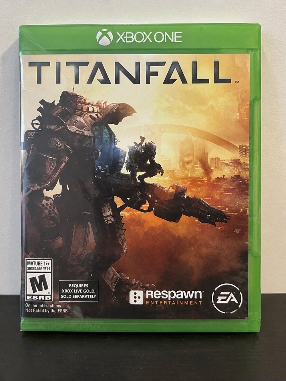 Titanfall Xbox One Complete CIB Like New Disc